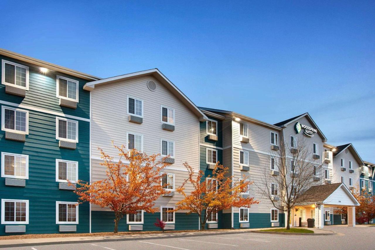 Woodspring Suites Council Bluffs Exteriér fotografie