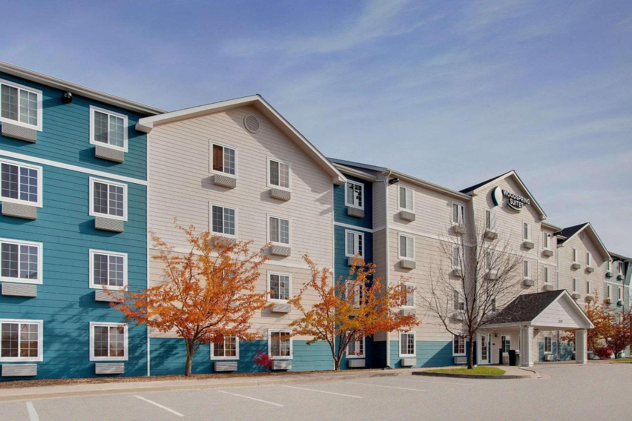 Woodspring Suites Council Bluffs Exteriér fotografie