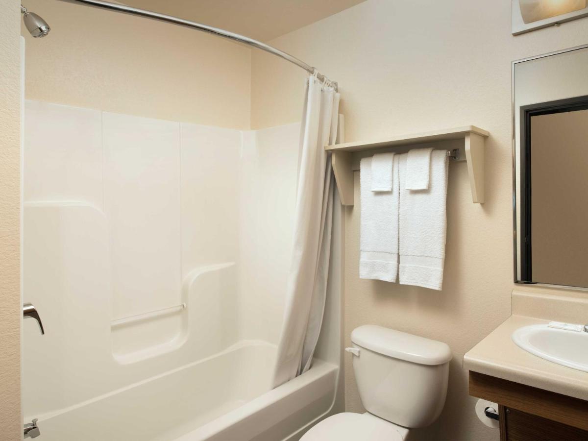 Woodspring Suites Council Bluffs Exteriér fotografie